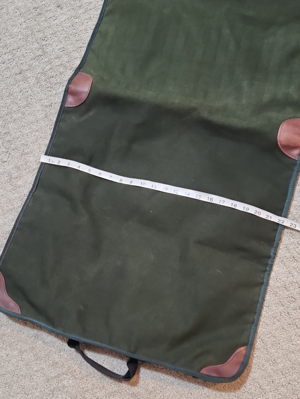 Orvis Dark Green Canvas Garment Bag with Brown Leather Accents - Picture 15 of 16